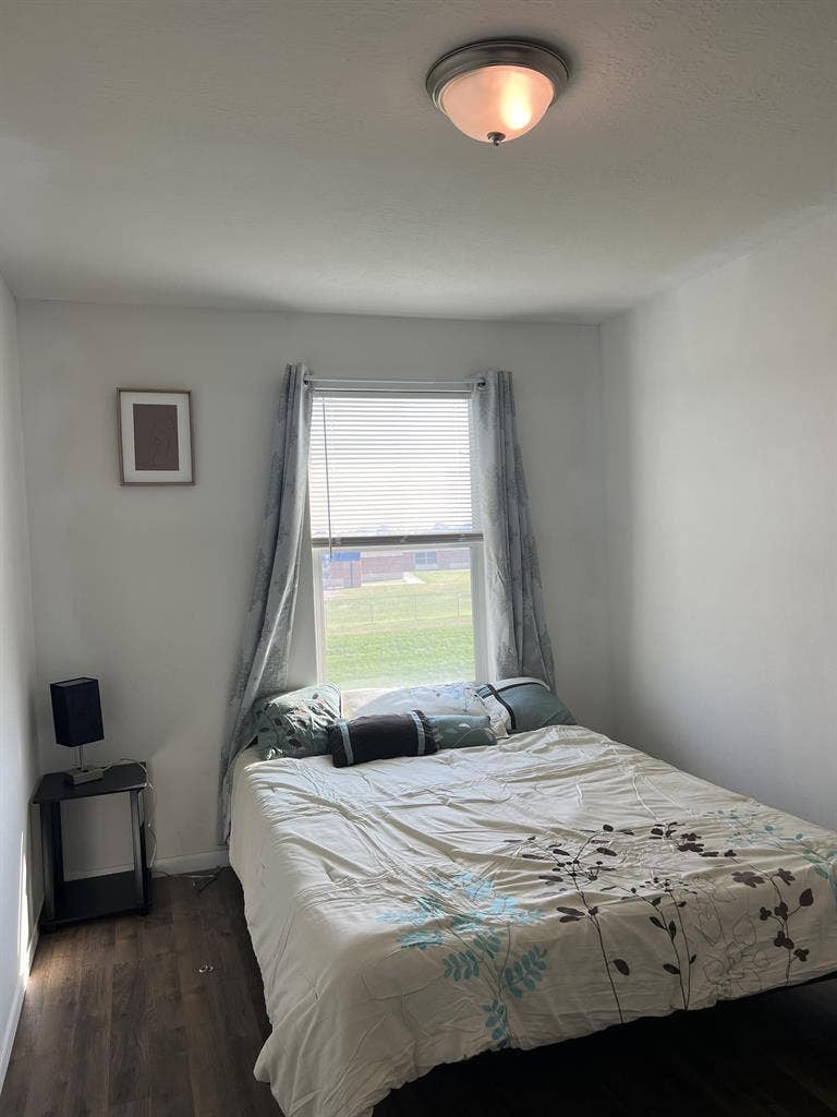 8 BR in Houston