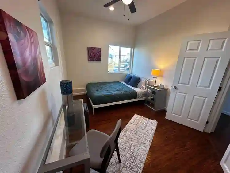 5 BR in San Diego