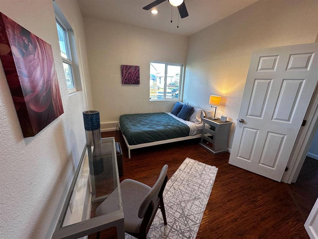 6 BR in San Diego