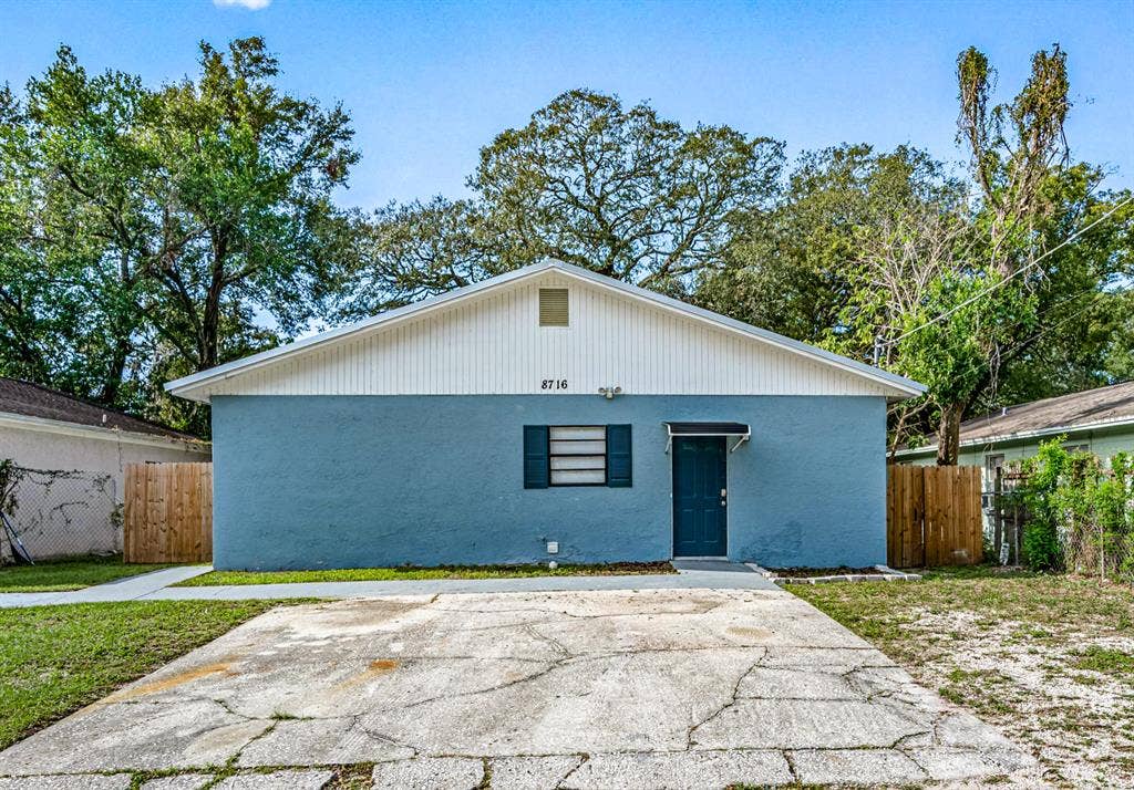 6 BR in Tampa