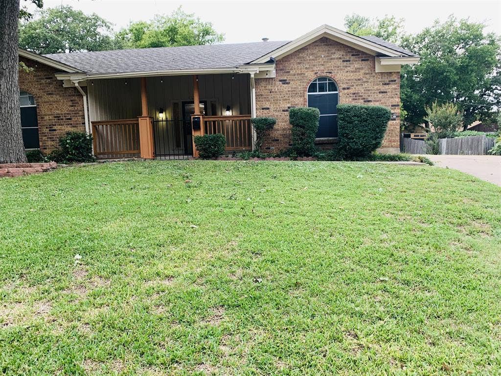 4 BR in Fort Worth