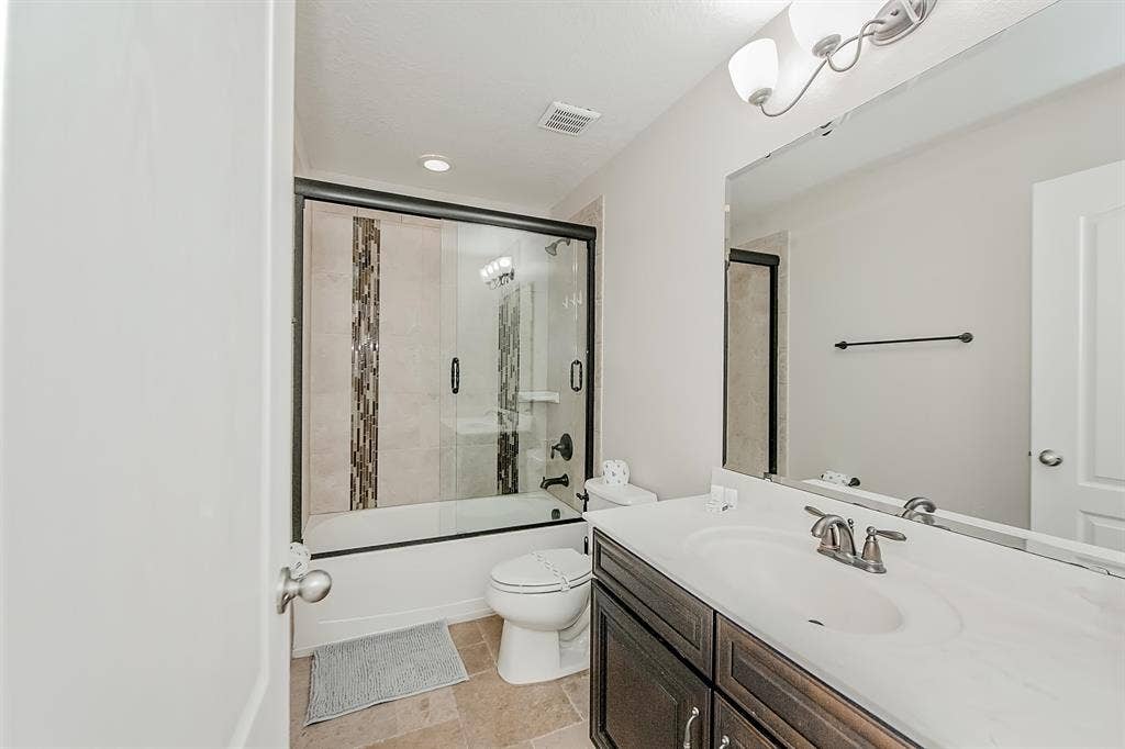 7 BR in Kissimmee