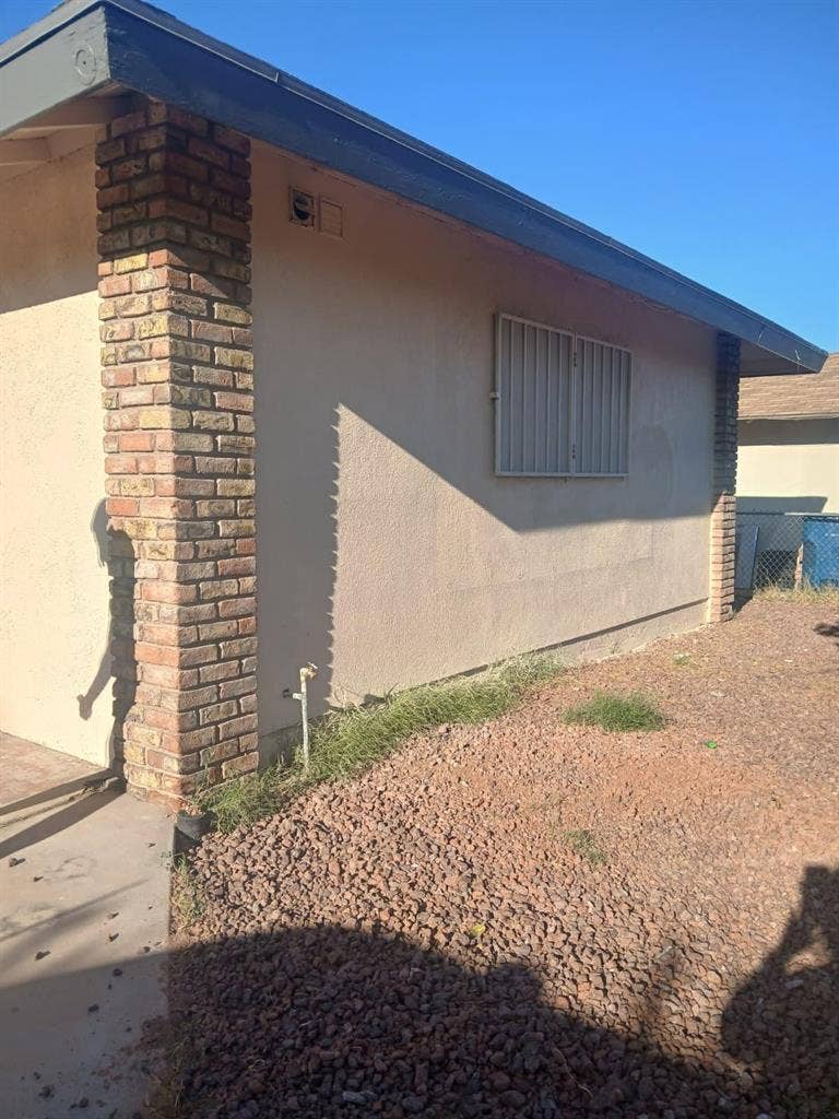 6 BR in Las Vegas