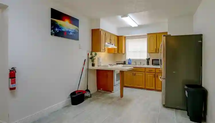 4 BR in Tampa