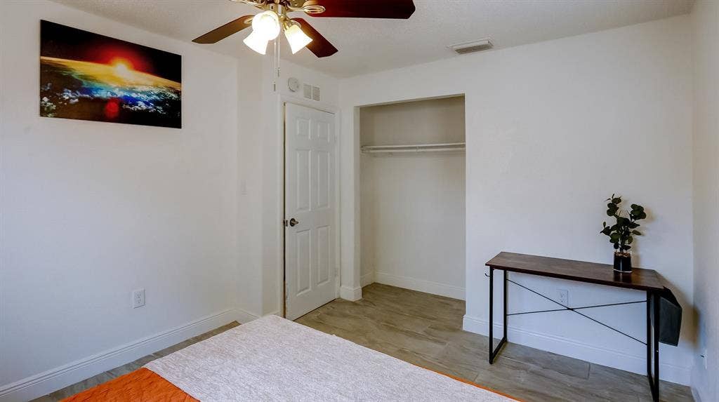 4 BR in Tampa
