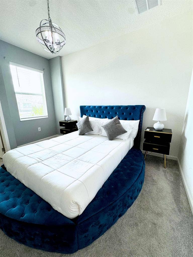 12 BR in Kissimmee