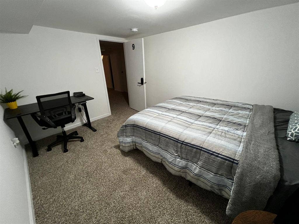 8 BR in Baltimore