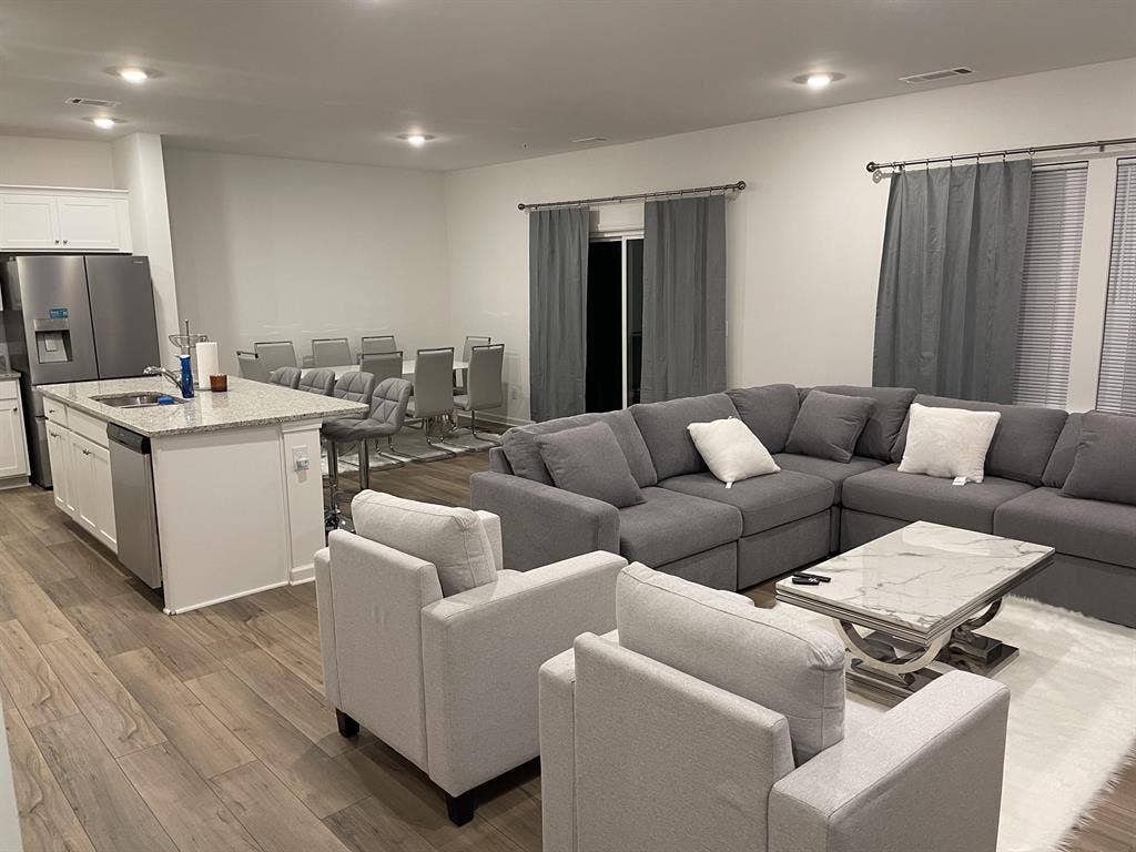 1 BR in Douglasville