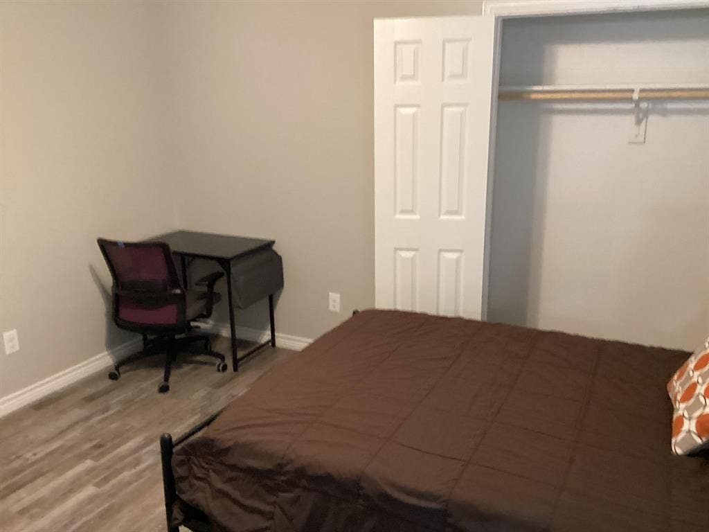 9 BR in Dallas