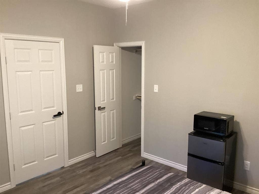 9 BR in Dallas