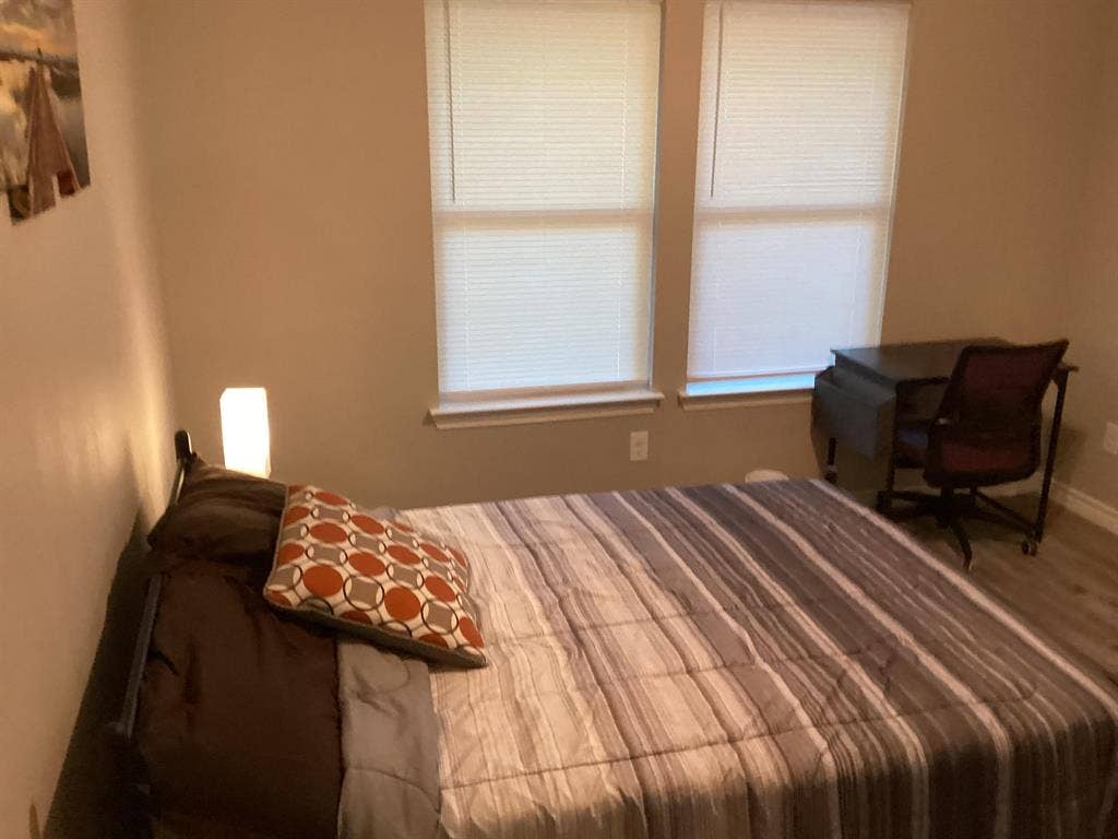 9 BR in Dallas