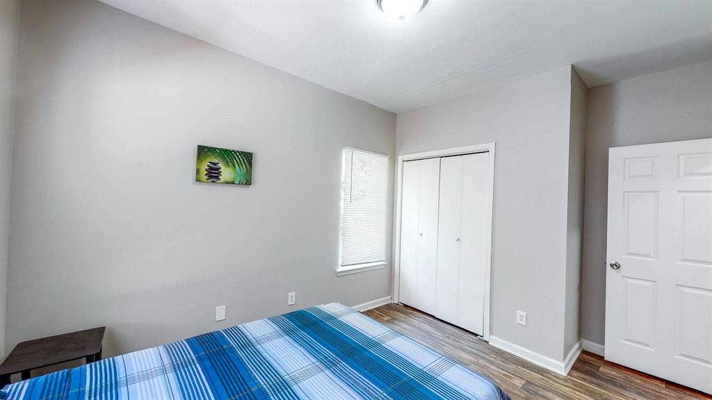 4 BR in Atlanta