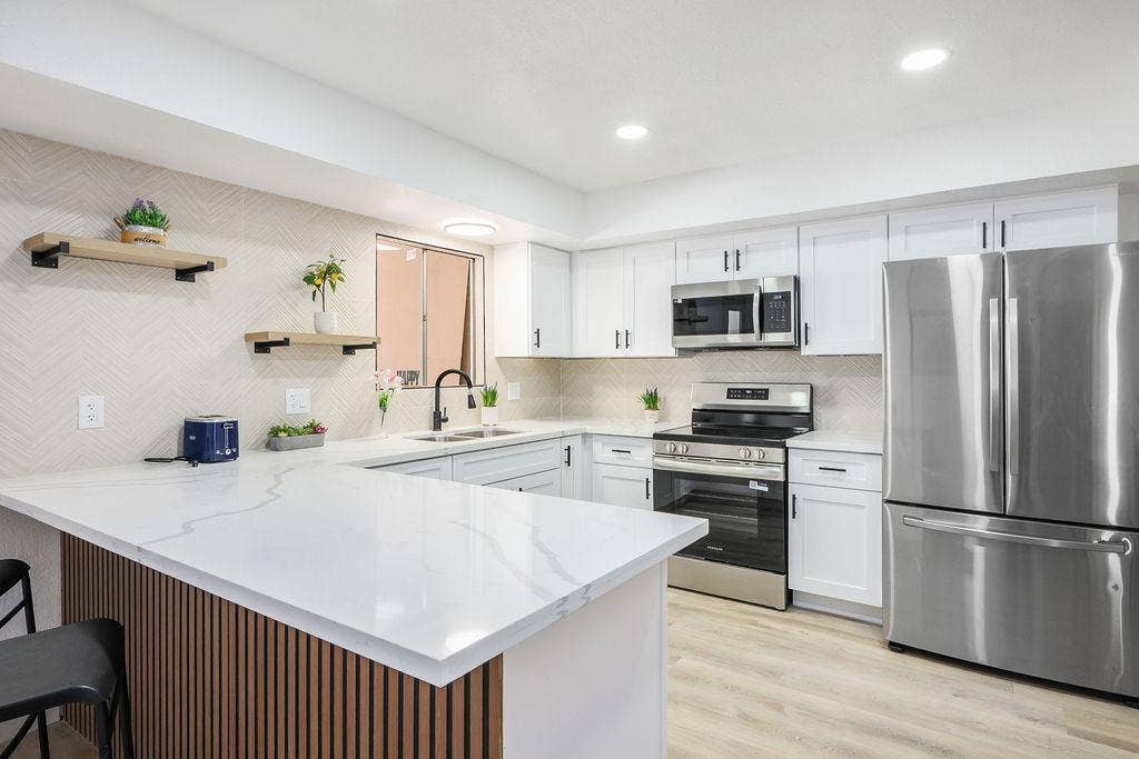 7 BR in Las Vegas