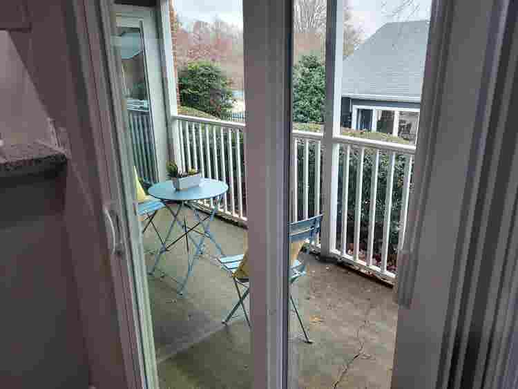 Nice BA in Cary in apartment