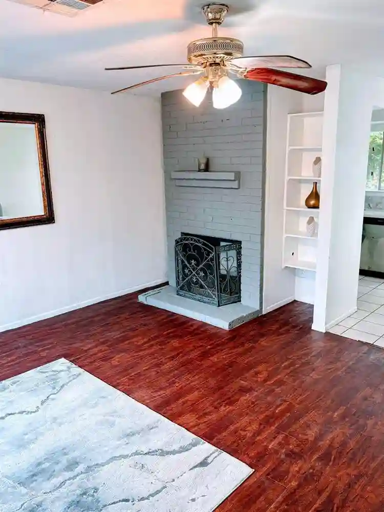 4 BR in Houston