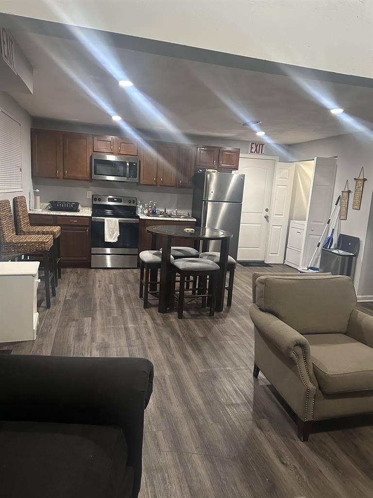 4 BR in Jacksonville