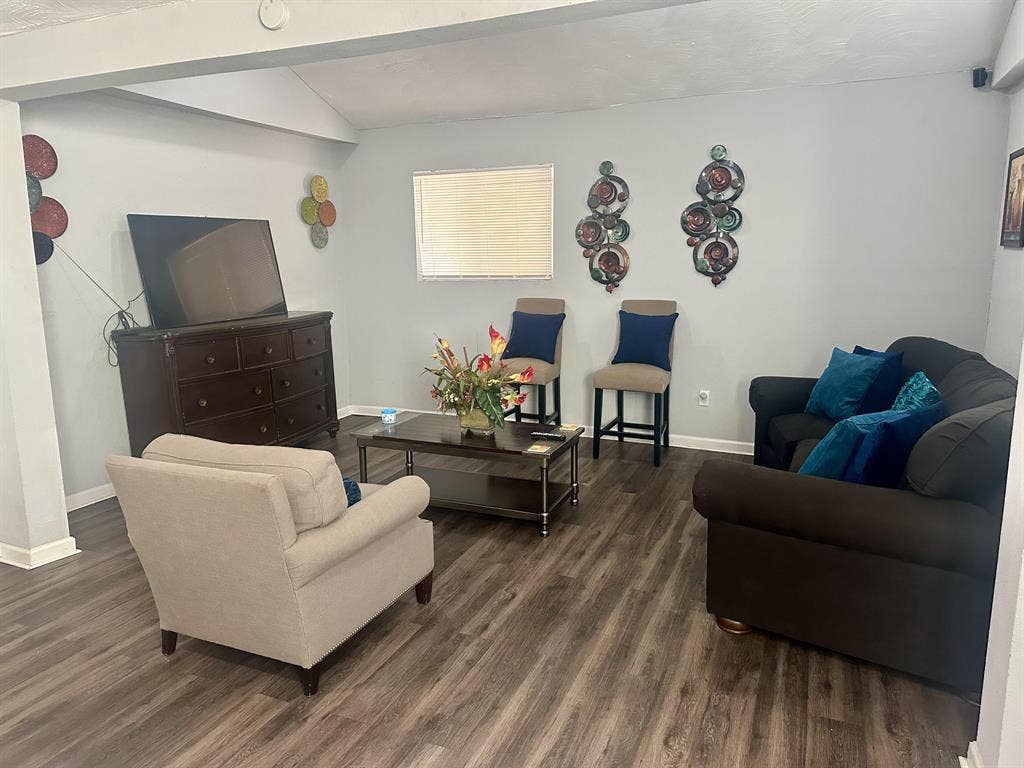 4 BR in Jacksonville