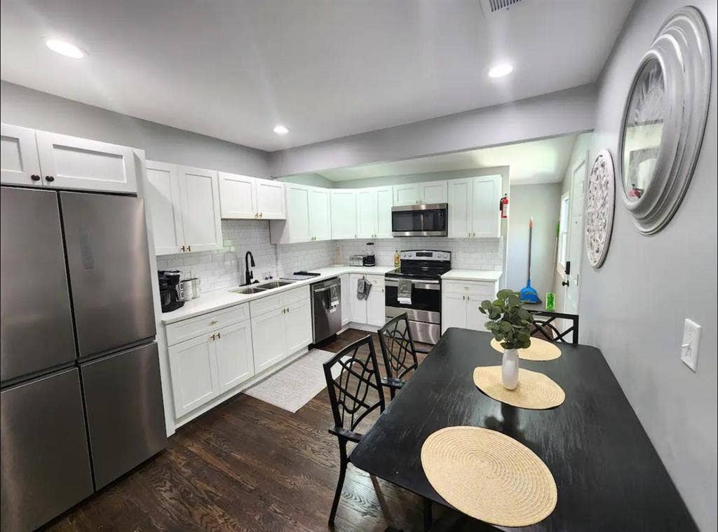 2 BR in Atlanta
