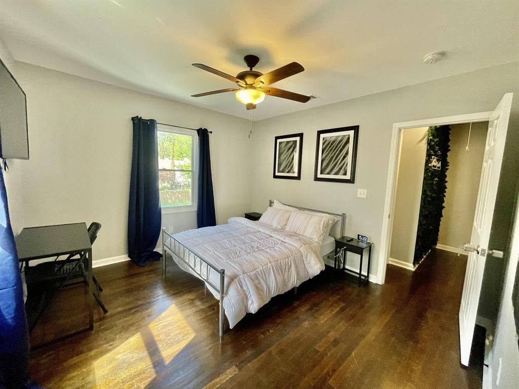 2 BR in Atlanta