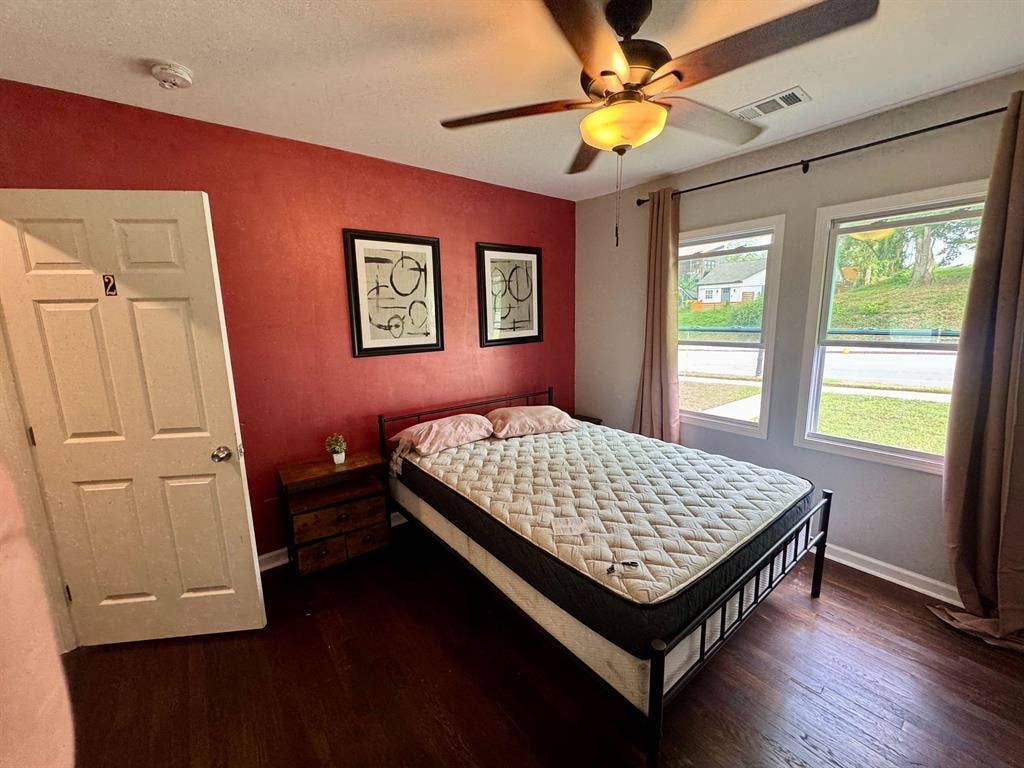 2 BR in Atlanta