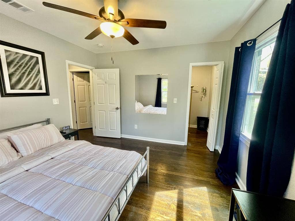 2 BR in Atlanta