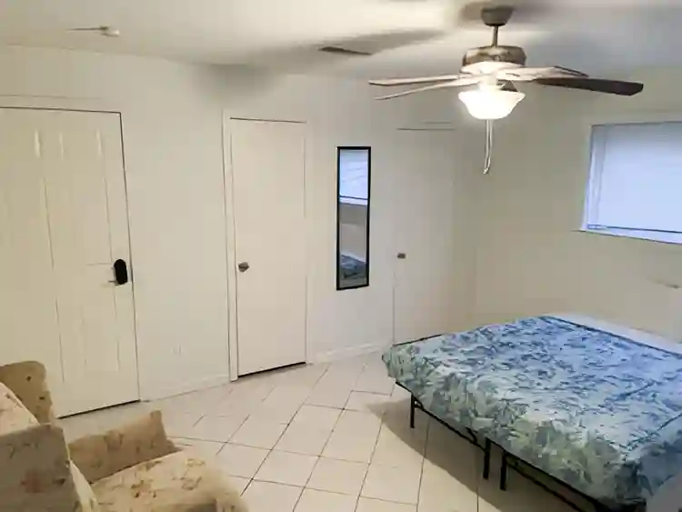 7 BR in Houston