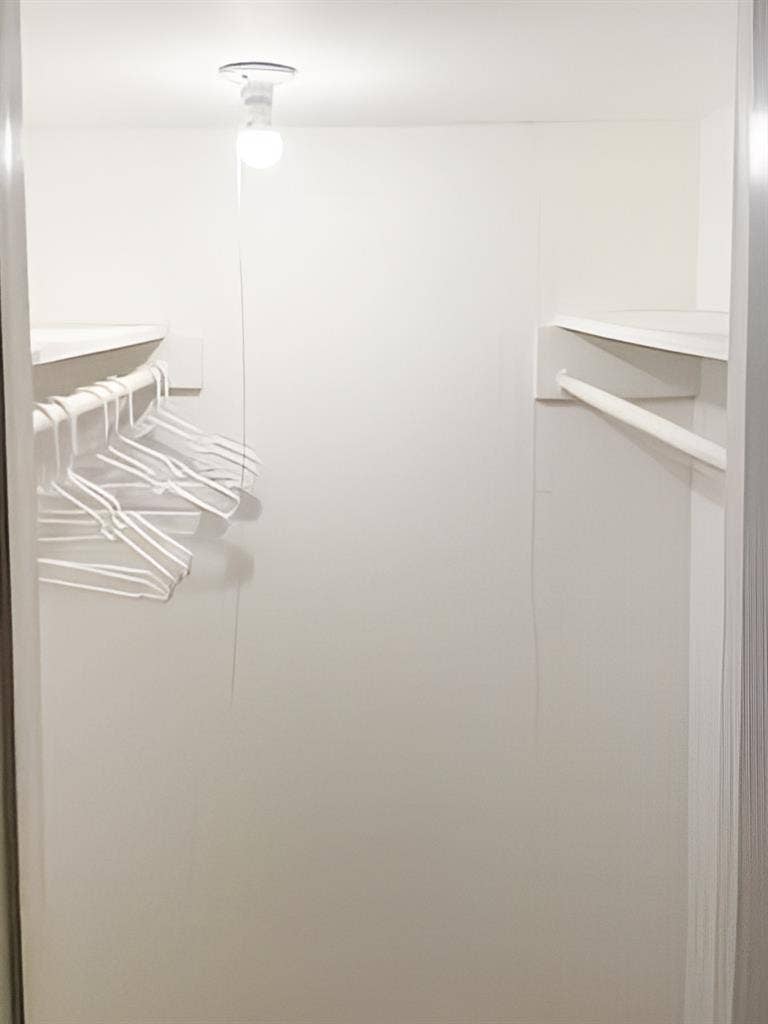 7 BR in Houston