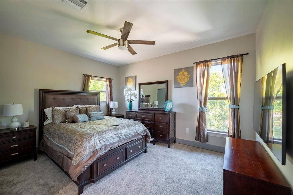 3 BR in Houston