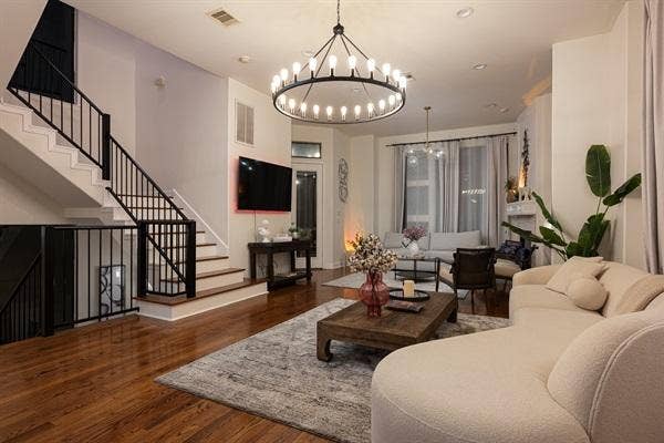 3 BR in Houston