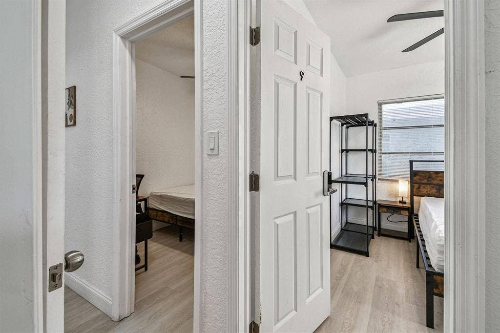 9 BR in St. Petersburg