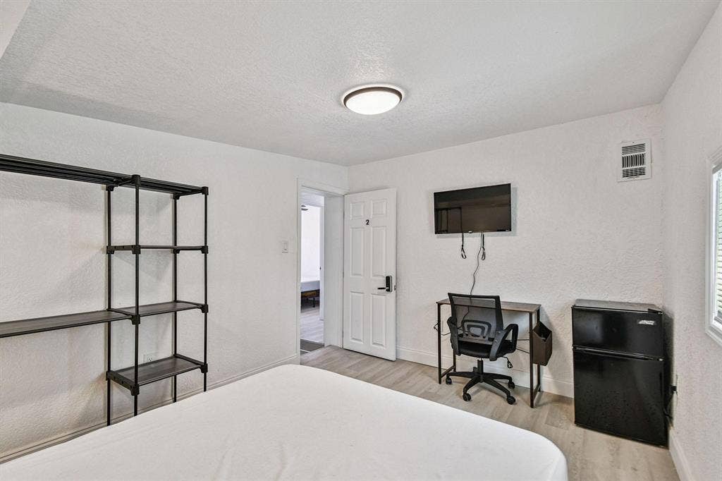 9 BR in St. Petersburg