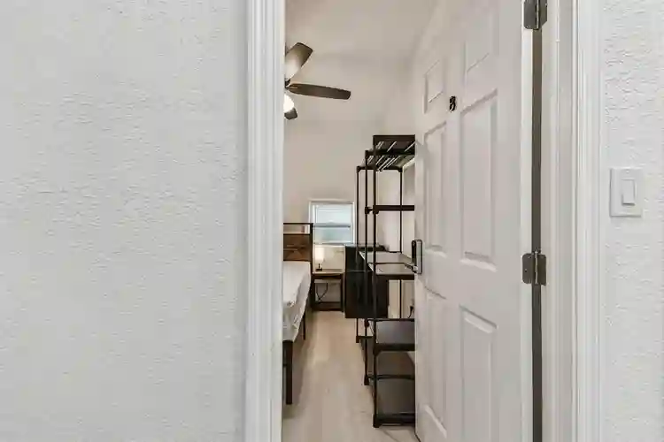 9 BR in St. Petersburg