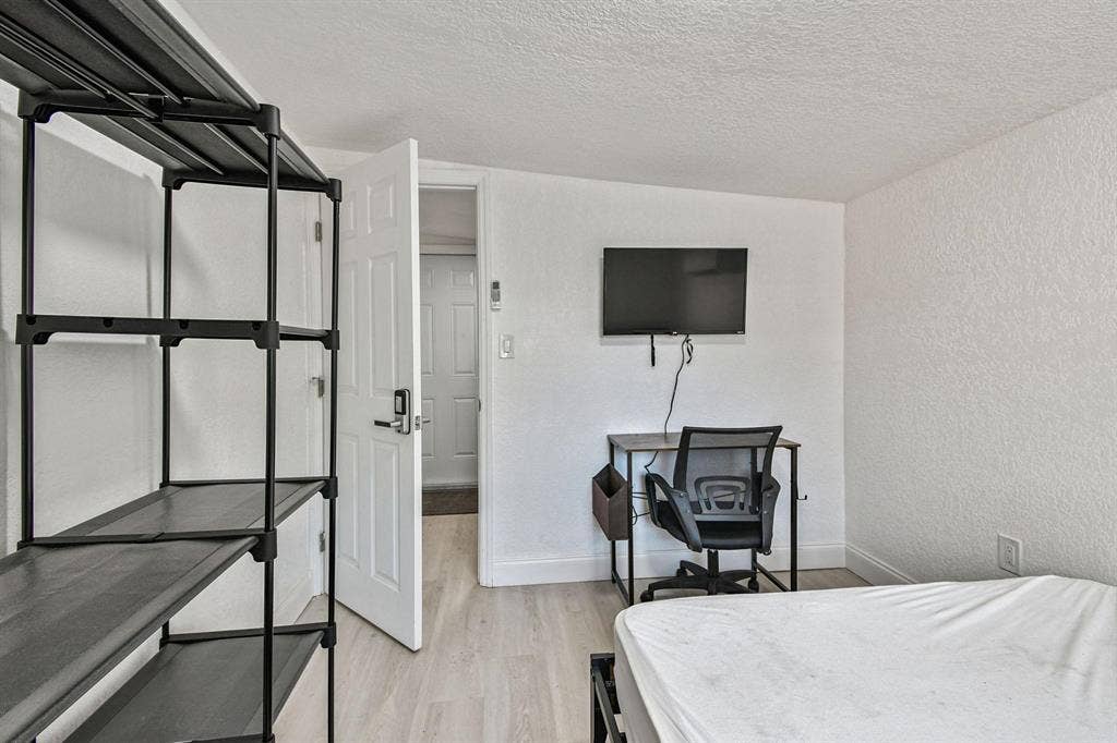 9 BR in St. Petersburg