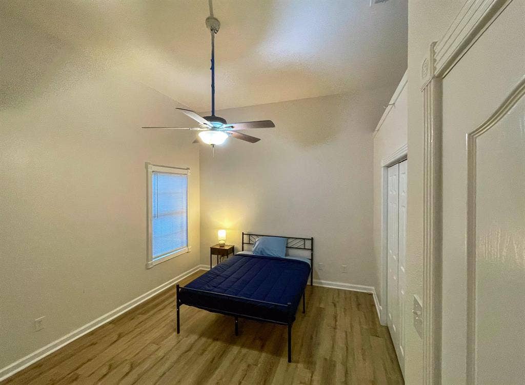 6 BR in San Antonio