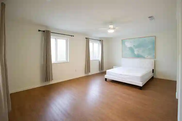 7 BR in Austin