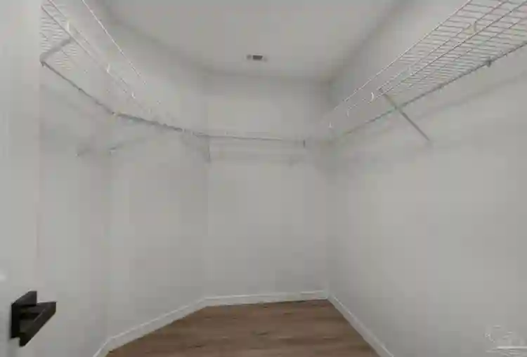 3 weeks free in December!