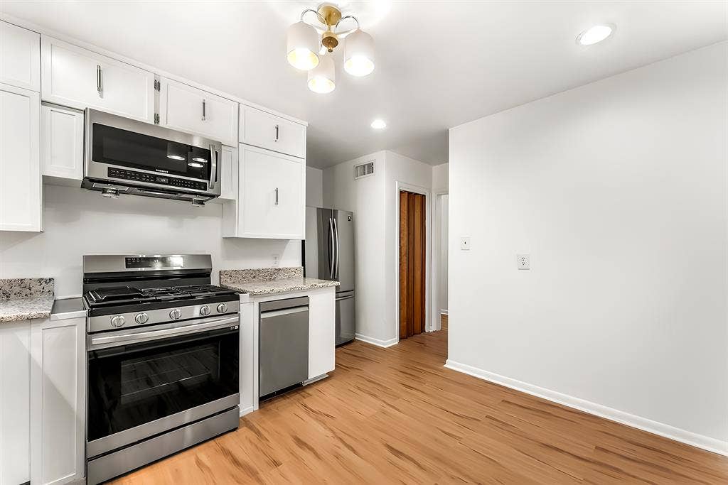 9 BR in Atlanta