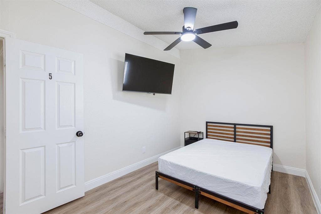 7 BR in Las Vegas