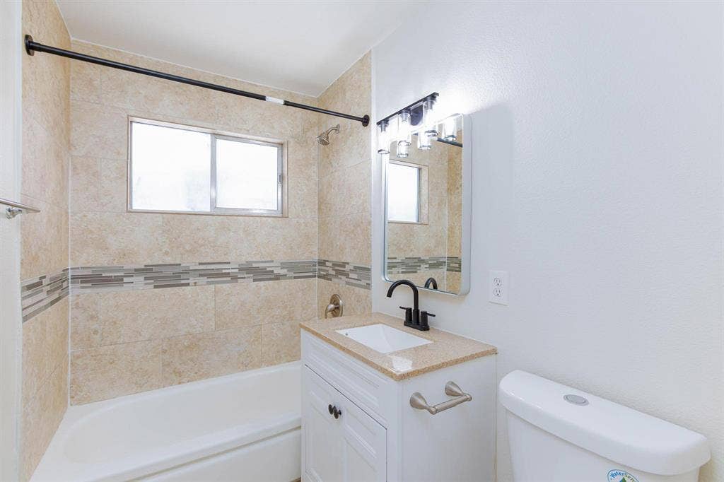 7 BR in Las Vegas