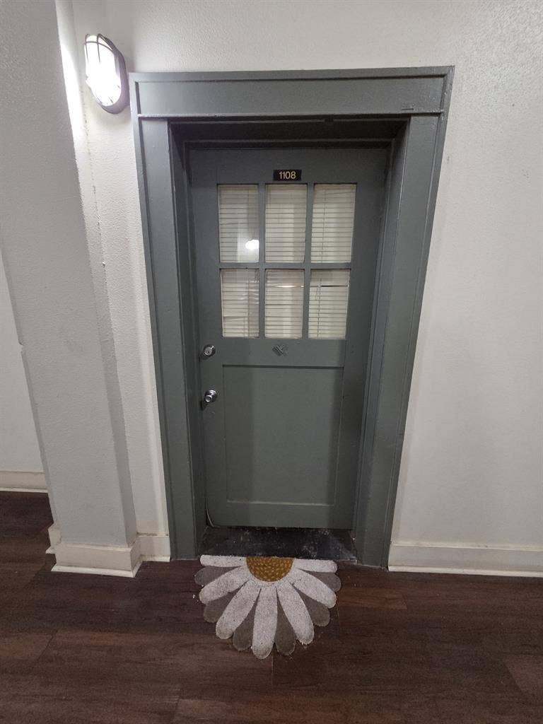 AMAZING priced room!!