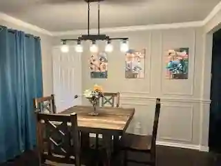 4 BR in Dallas