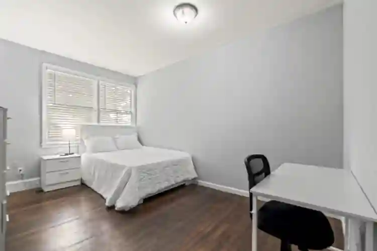 7 BR in Jacksonville