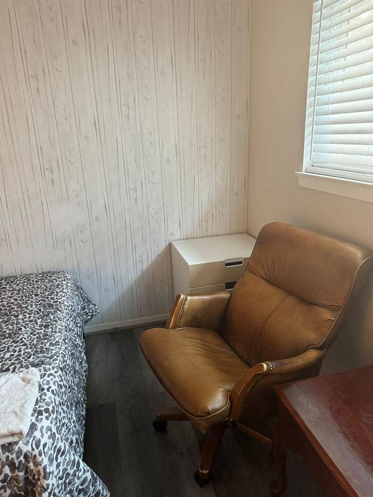 7 BR in Houston