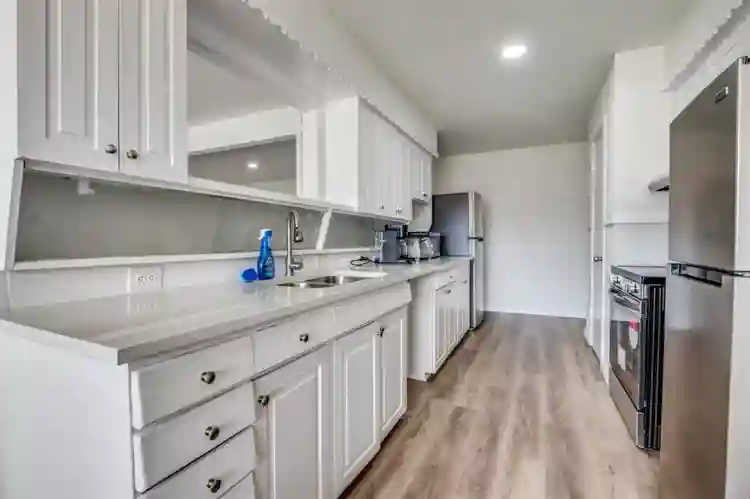 5 BR in Dallas