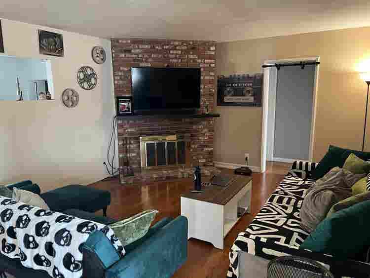 Roommate needed for house with pool