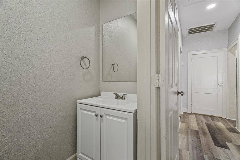 8 BR in Tampa