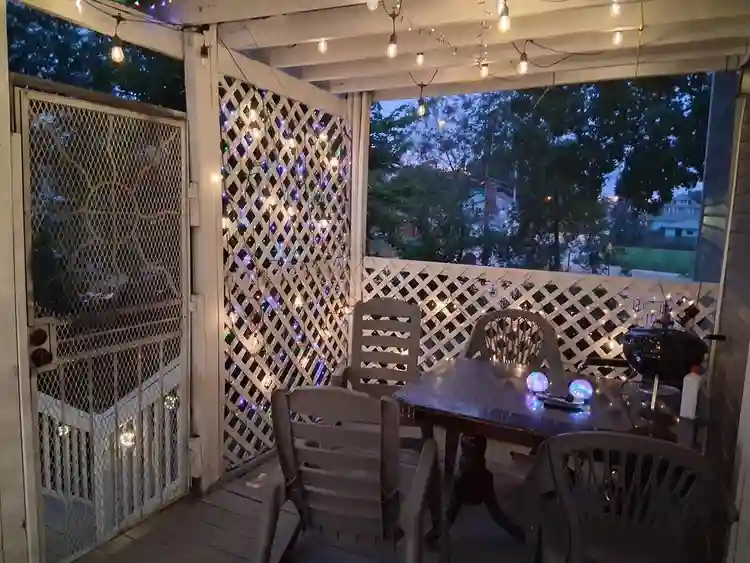 I need a roomie ASAP, check it out!