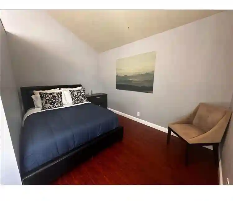 2 BR in Sacramento