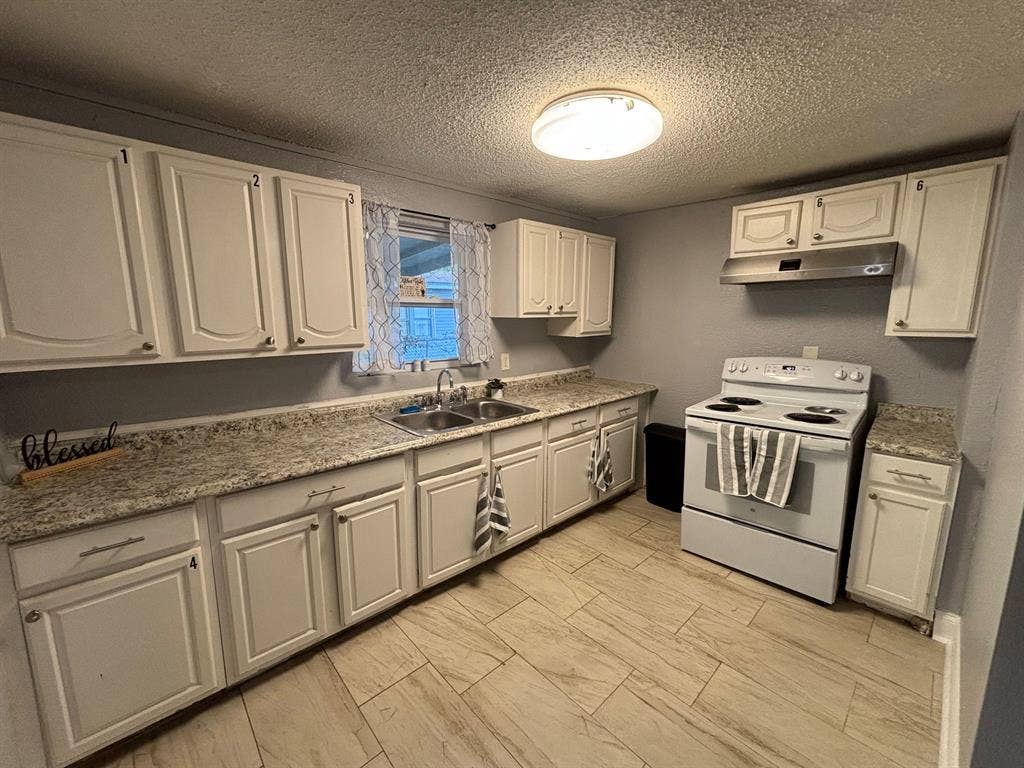 7 BR in Jacksonville