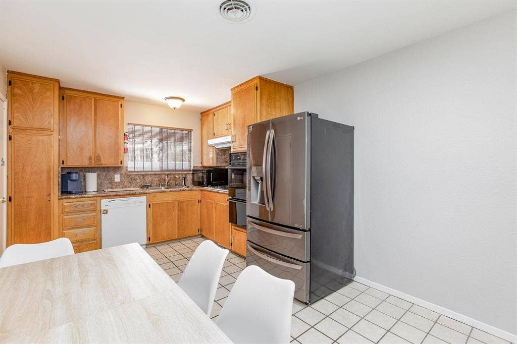 5 BR in Las Vegas